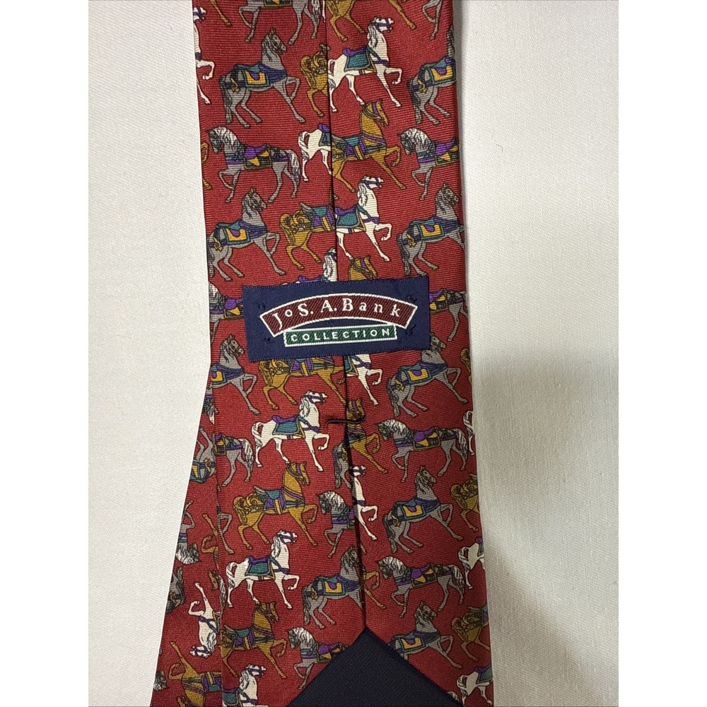 Jos A Bank Imported Silk Red Carousel Horses Print Hand Tailored USA